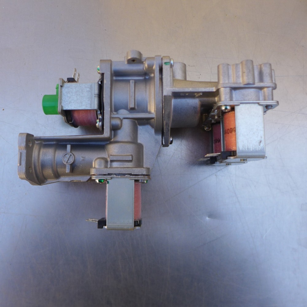 B93 RINNAI TANKLESS WATER HEATER GAS VALVE C36E-41DC 90V NEW FREE SHIPPING