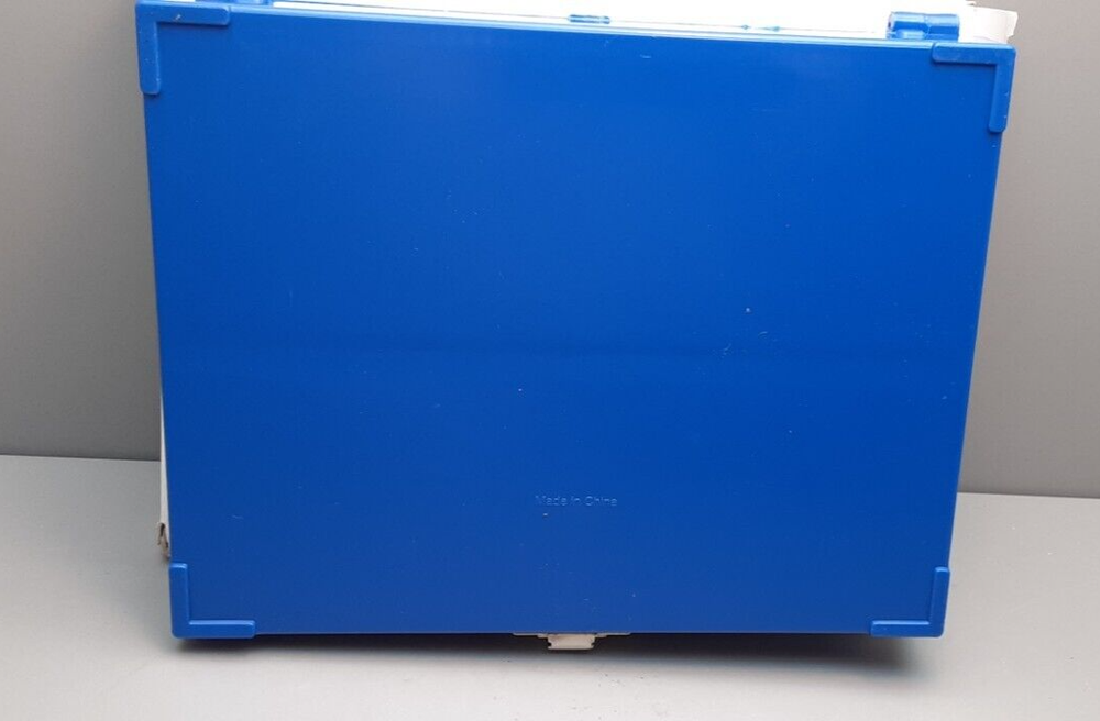 MICROSCOPE SLIDE BOX BLUE CASE STORAGE HOLDS 100 SLIDES (NIB)