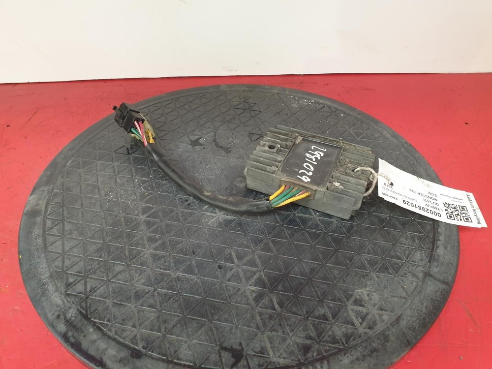 DUCATI HYPERMOTARD 796 REGULATOR RECTIFIER 2010