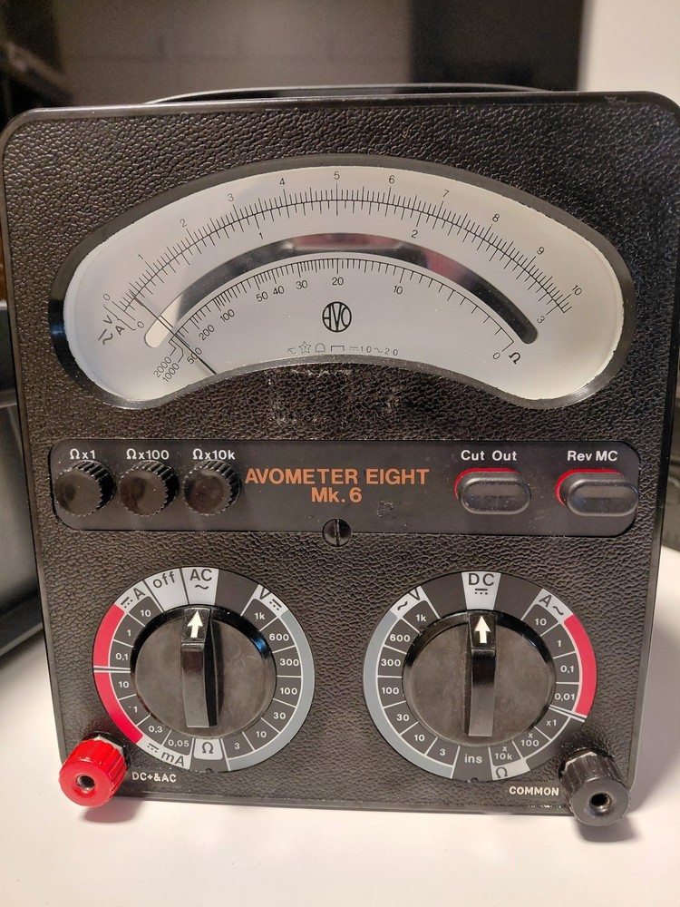 AVO AVOMETER EIGHT Mk. 6 analog multi/power meter, Great and working condition
