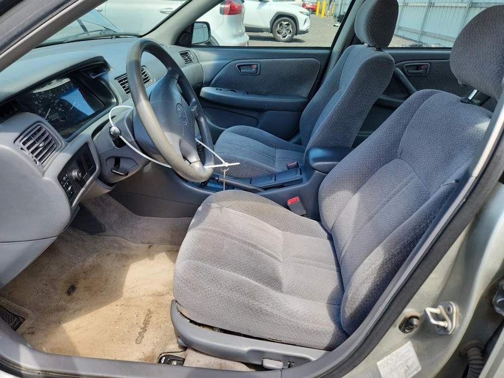 Door Lock Actuator 2001 CAMRY OEM