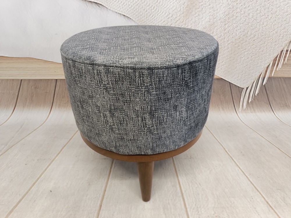 Round Ottoman Bench Handmade Tufted Foam Fill Polyester Fabric Gray