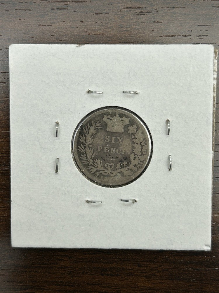Unknown Date England 6 Pence Silver Coin