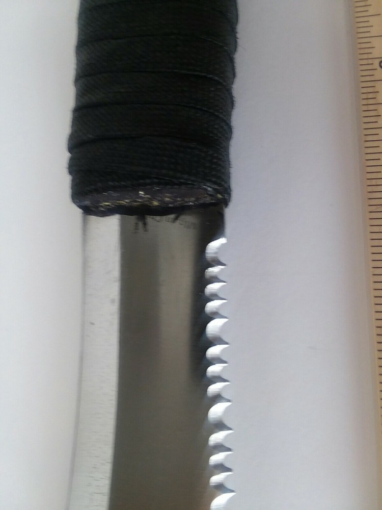 Hunting knife with sheath
