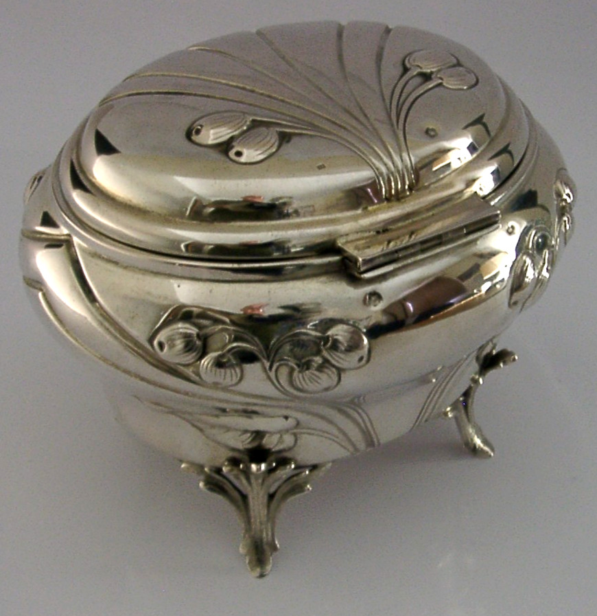 STUNNING LARGE 282g AUSTRIAN ART NOUVEAU 800 SOLID SILVER BOX