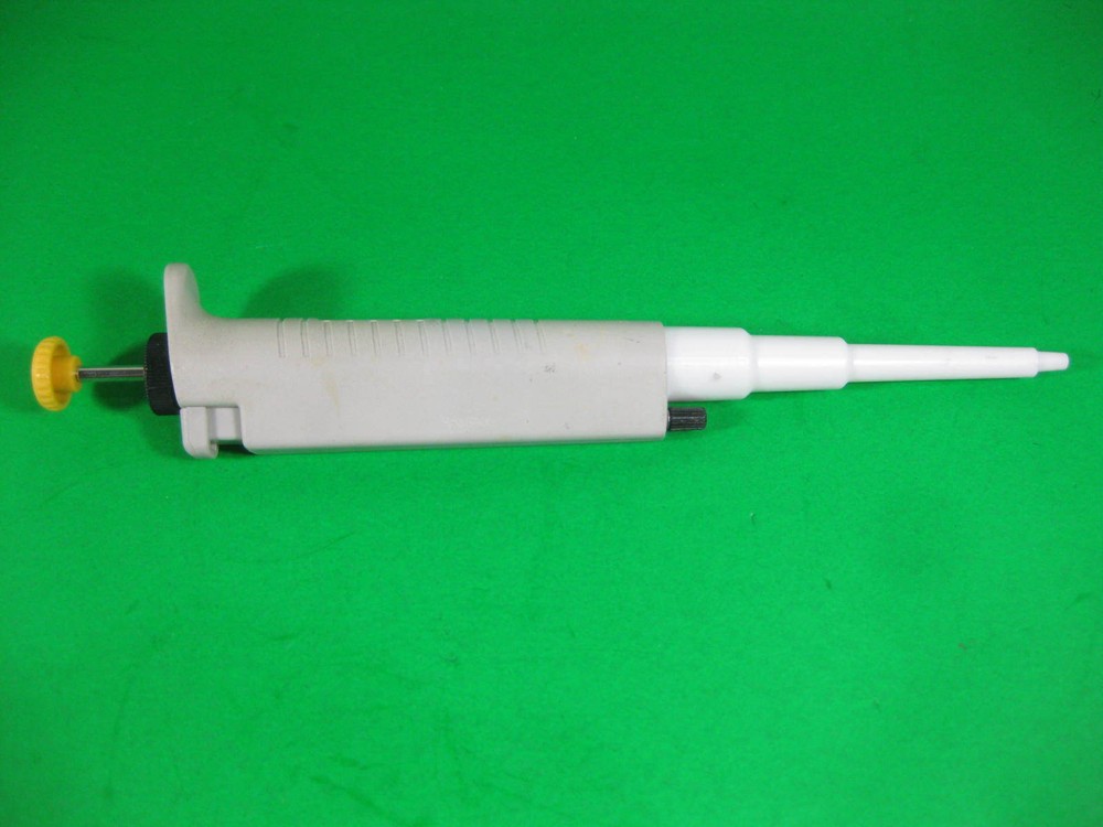 Oxford Single Channel Pipette -- 40-200µl -- Used