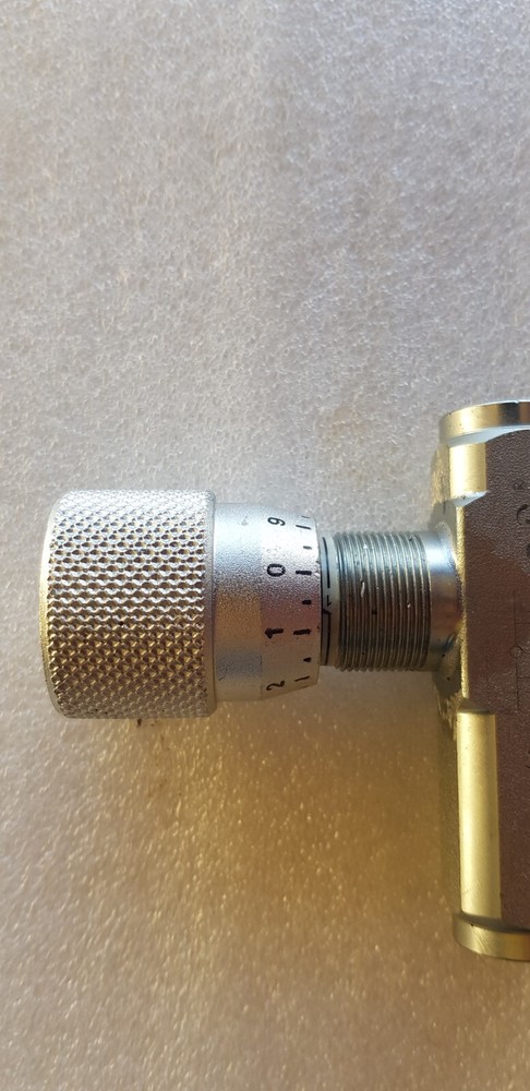 Prime Hydraulic Needle Flow 1/4 Bsp Control Valve with Reverse Flow Check.