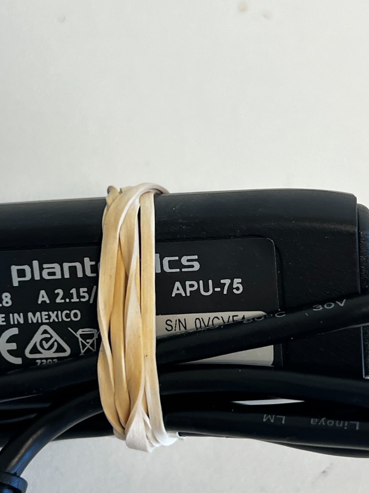 L4: Plantronics APV-75 Electronic Hook Switch Adapter Cable