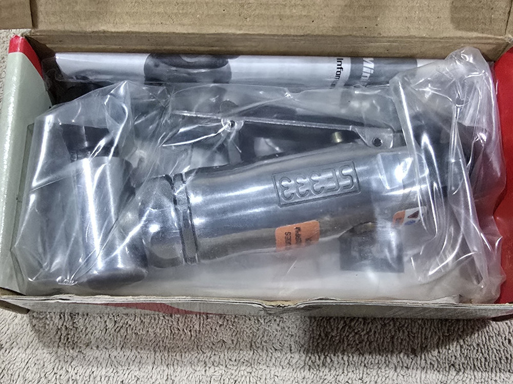 New Matco Tools / Silver Eagle SE333 Right Angle Die Grinder Air Pneumatic