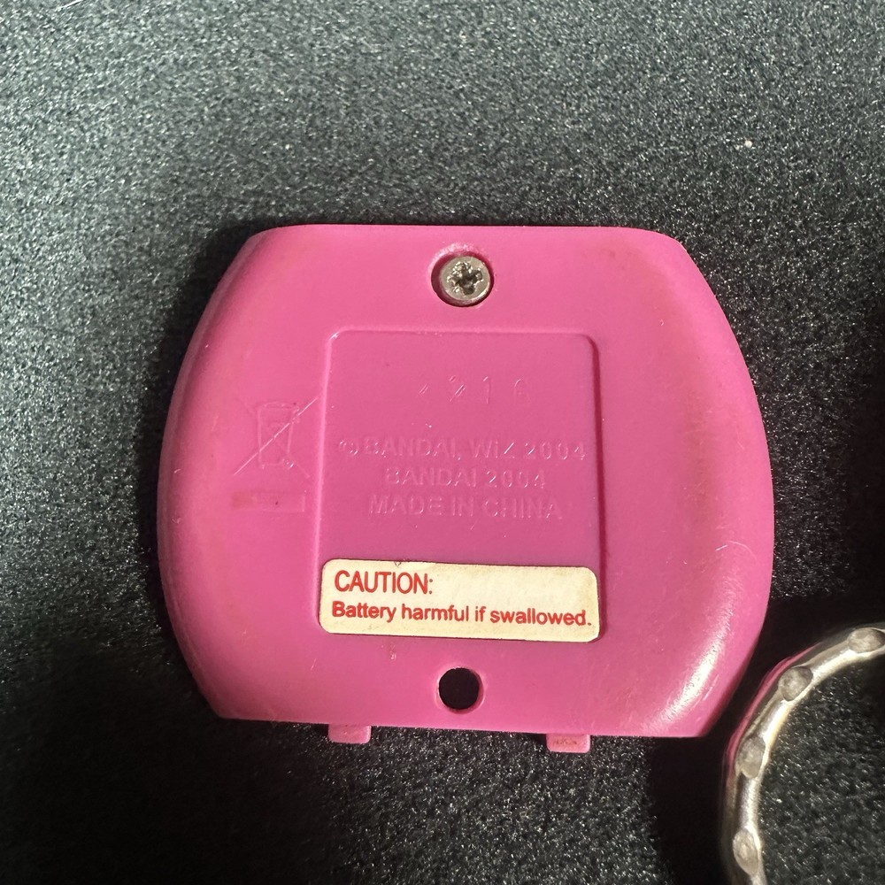 Tamagotchi Connection V4 Lavender Splats Shell - Working Great Condition
