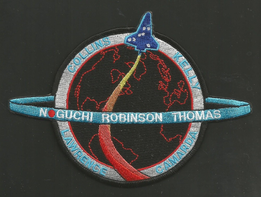 SHUTTLE DISCOVERY STS-114 COLLINS KELLY    PATCH  4  INCHES