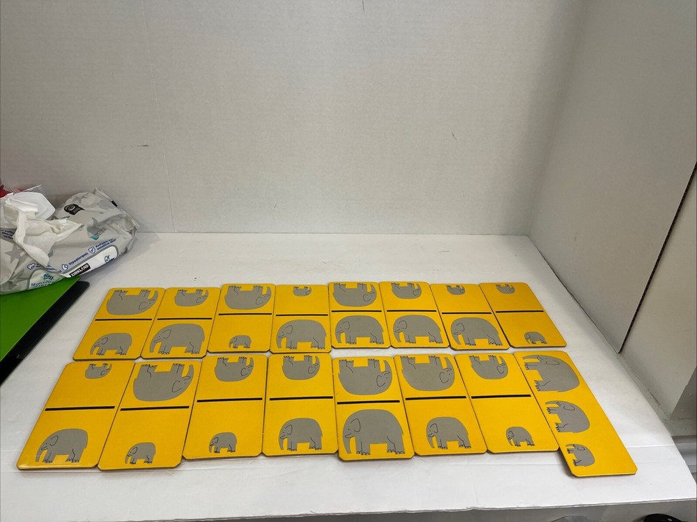 Instructo Set Dominoes #1121 Elephant And Mouse