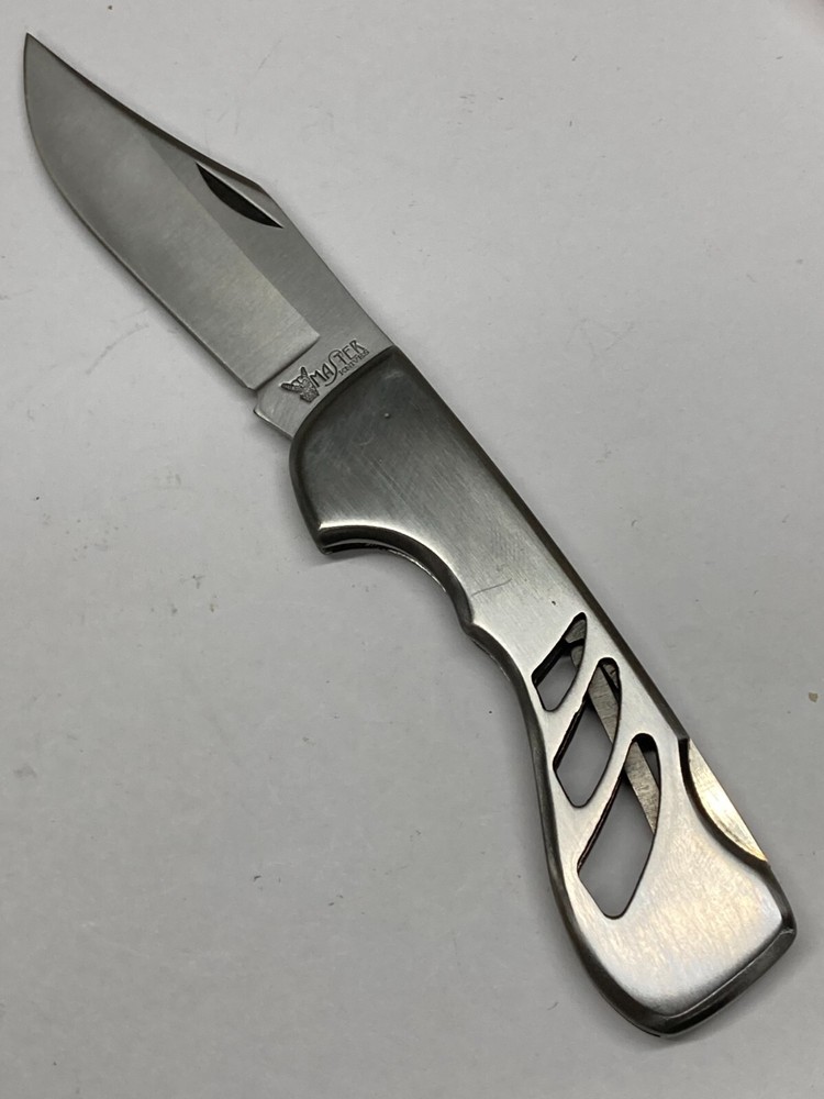 Master Silver Folder w/Plain Blade, Clip, Lockback YD-8009