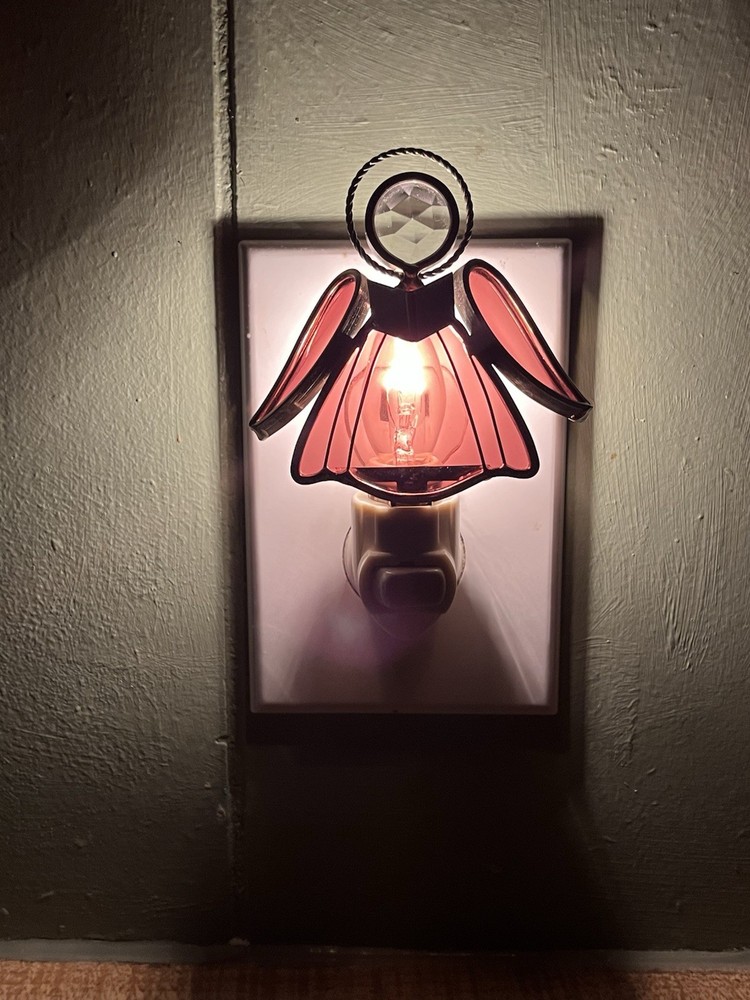 Vintage Stained Glass Angle Night Light – Eagle USA Plug