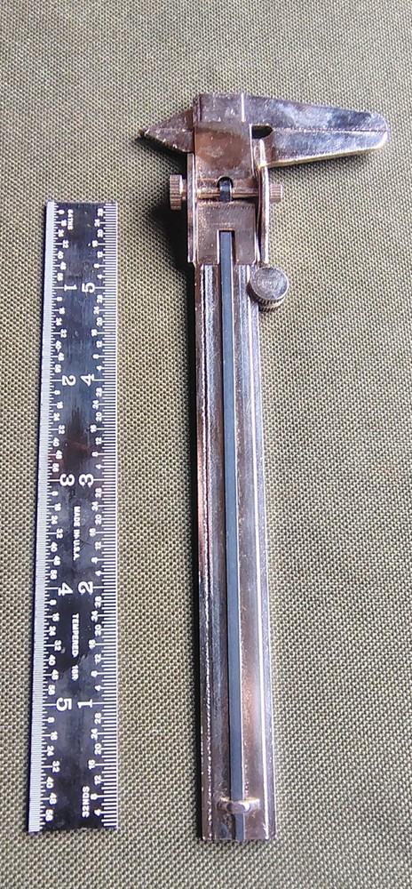 🗽 HUSKY 6" VERNIER CALIPER AND 6" RULE