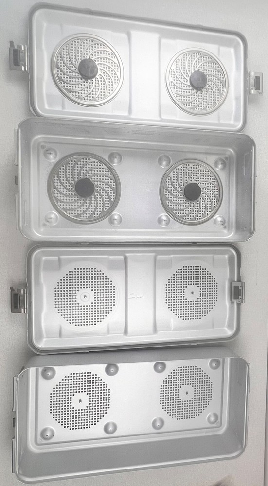 AESCULAP (2) Sterilization Containers (4) Filter Plates