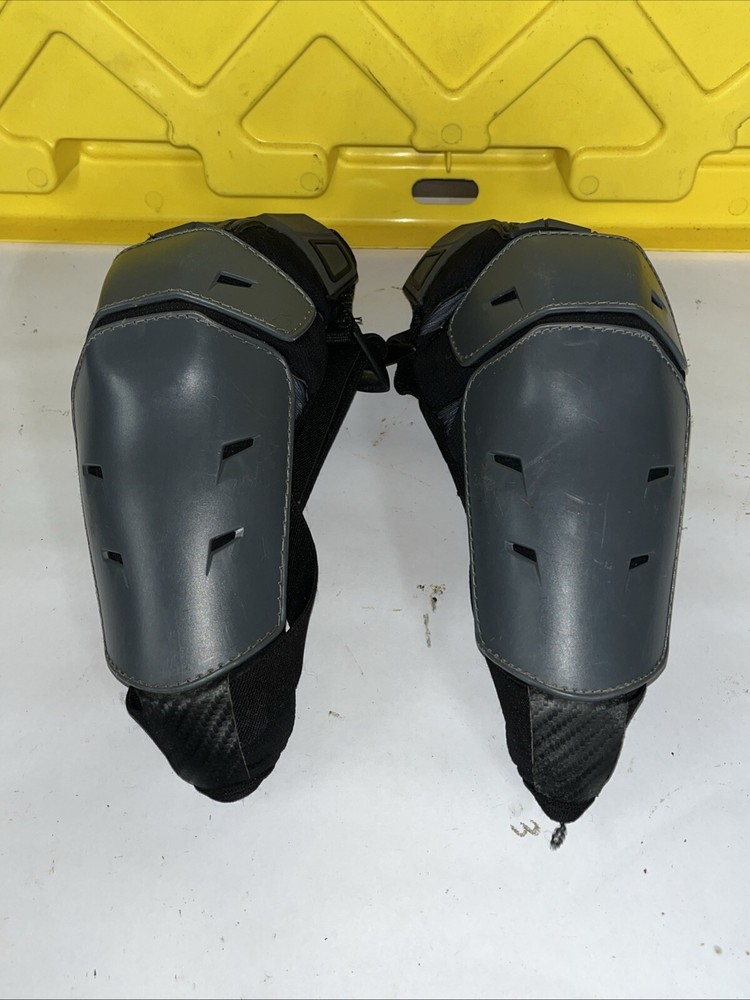 Fox Racing Extreme Elbow Guards, Black/Gray, Size S/M