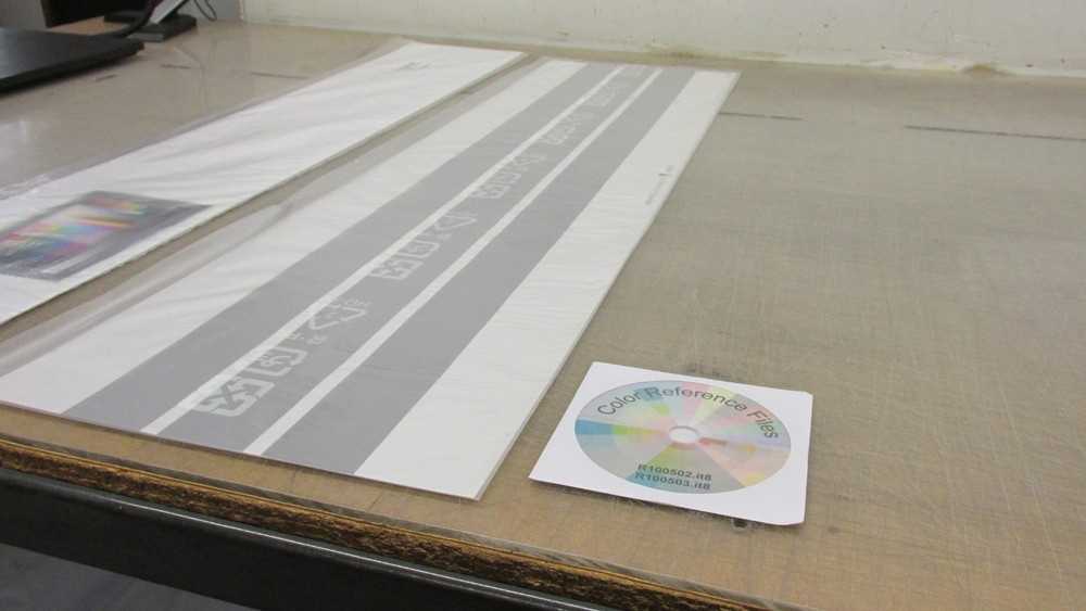 HP Q1277-60030 Service Patterns Includes the Focus Pattern and Calibration Sheet