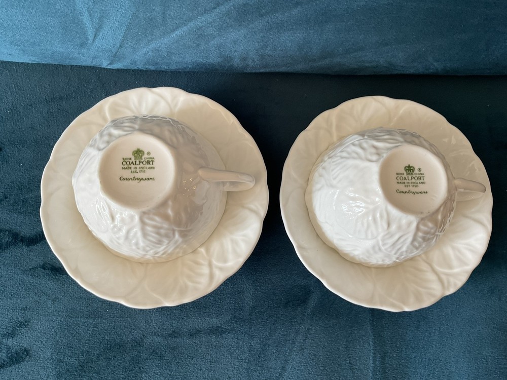 Coalport Bone China Cabbage Countryware 2 Cup & Saucers