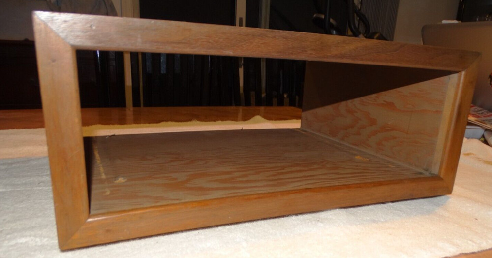 Vintage Wood Case Amplifier-Reciever