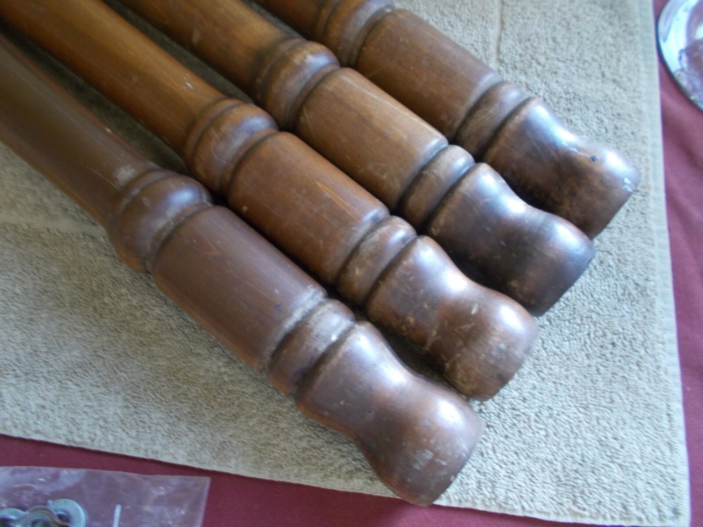 VINTAGE SOLID WOOD TABLE LEGS SET-4 TURNED KITCHEN DINING ROOM PARTS