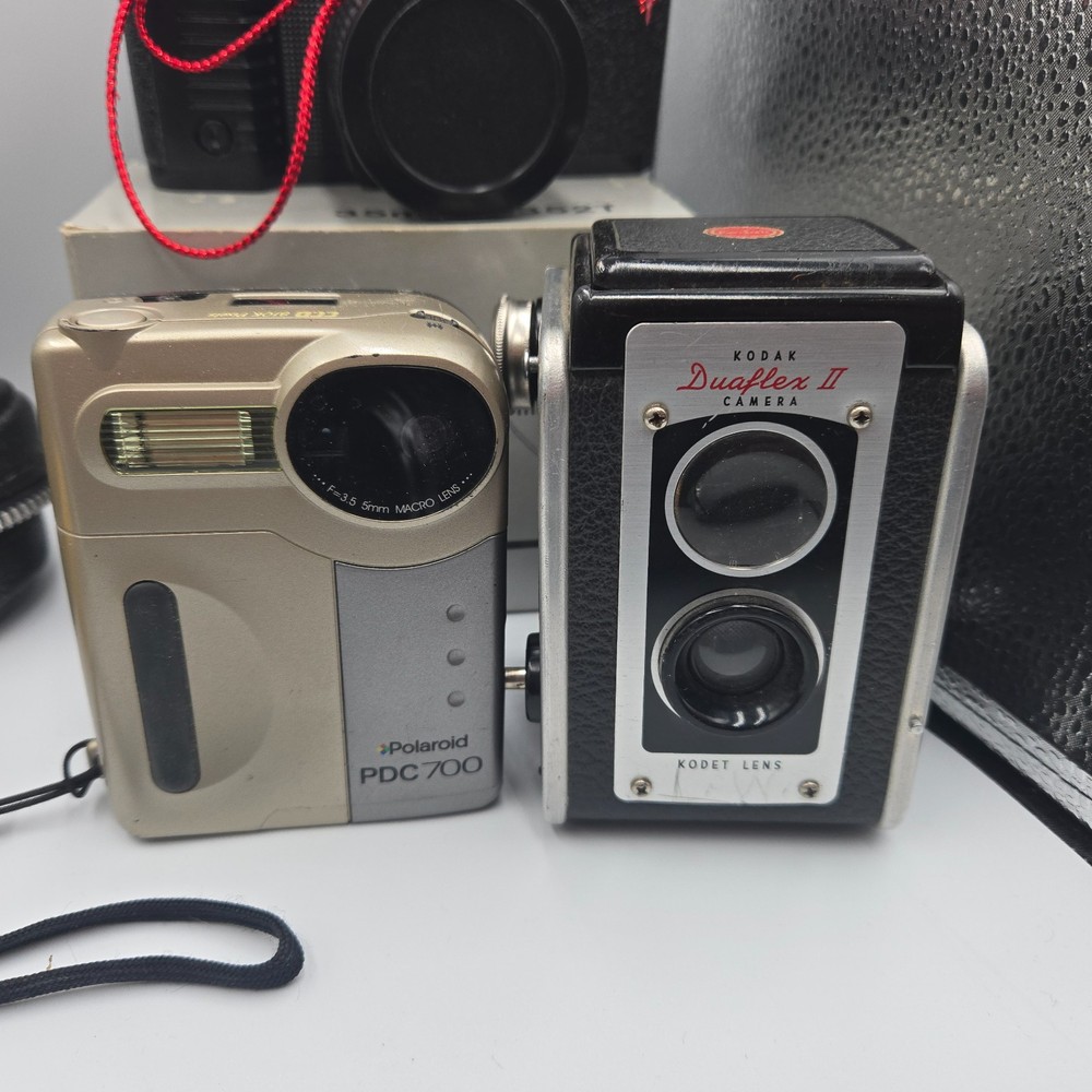 Huge Vintage camera lot - UNTESTED AS IS
