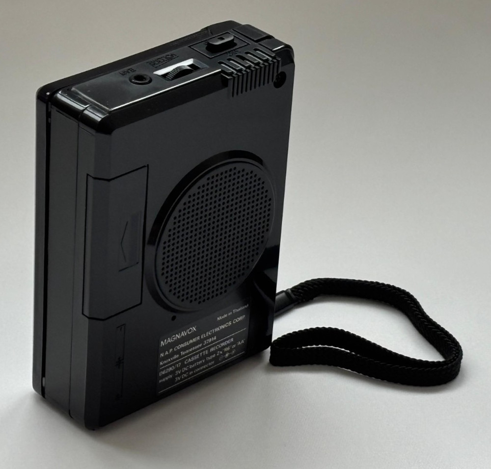 MAGNAVOX D6290/17 Cassette Recorder