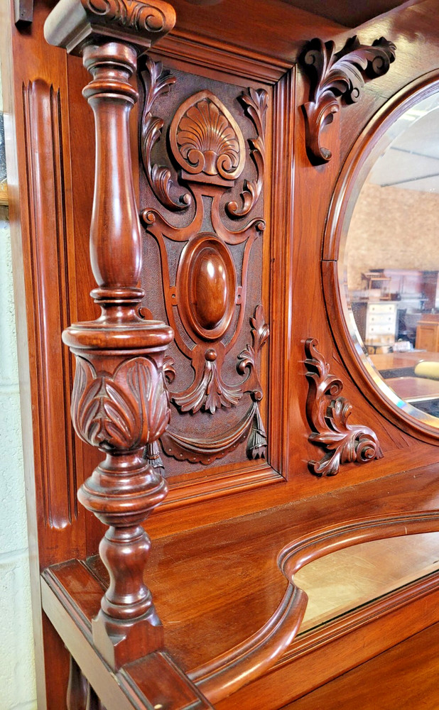 ANTIQUE VICTORIAN MAHOGANY SIDEBOARD BACKBAR