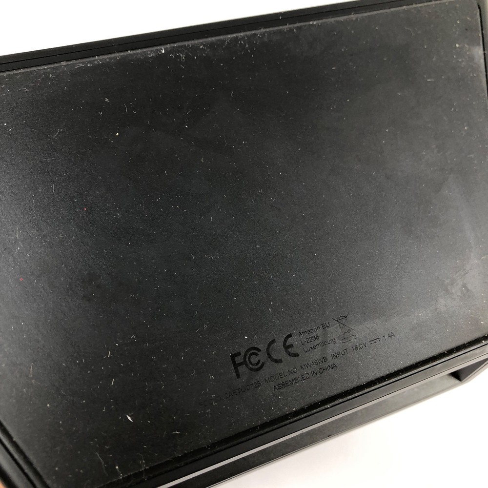 Amazon Echo Show 10 1st Gen Smart Speaker ISSUE READ