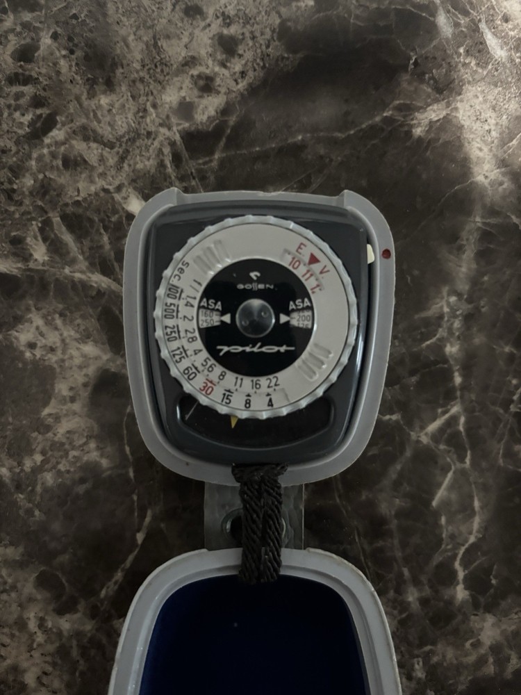 Vintage Gossen Pilot Exposure Light Meter - Case and Strap Untested-clean