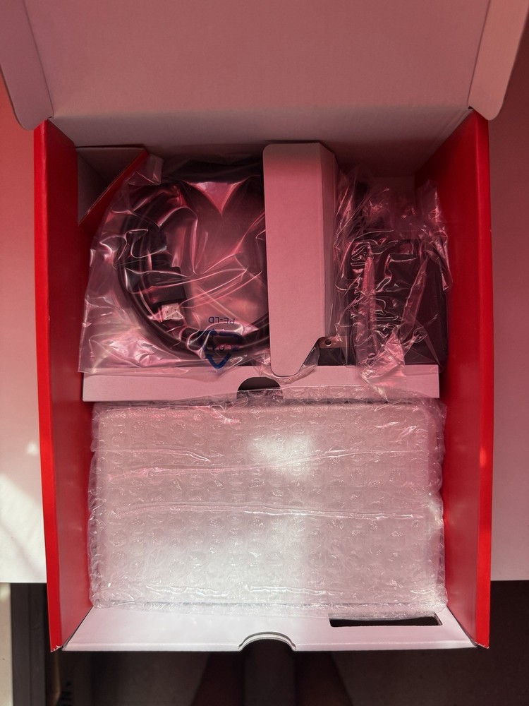 Nintendo Switch OLED White - MINT Condition CIB - Never Used + Carrying Case