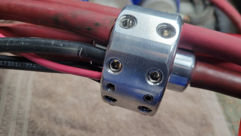 Distribution Block 4/0 - 10 AWG. Tool Maker. Up to 22 Wire Connection!!!!