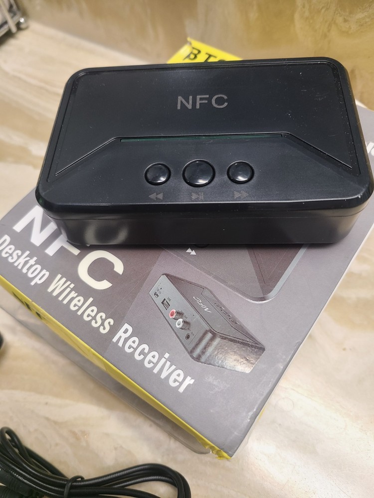 BT200 NFC Desktop Wireless Receiver