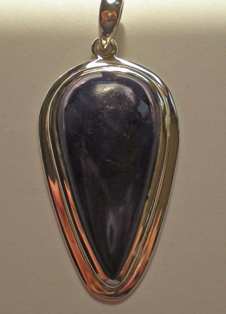 Sugilite Pendant - Sterling Silver j2465d