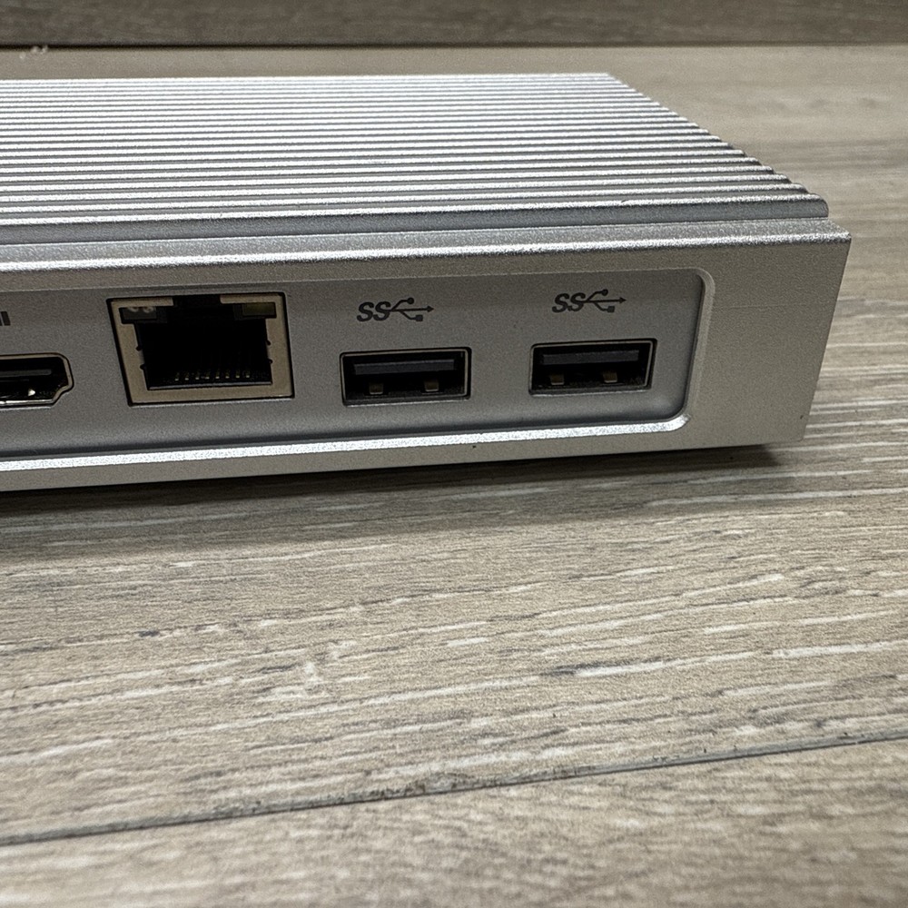 CALDIGIT USB-C-DOCK-US USB 3.1 Type C Desktop Dock N Cords