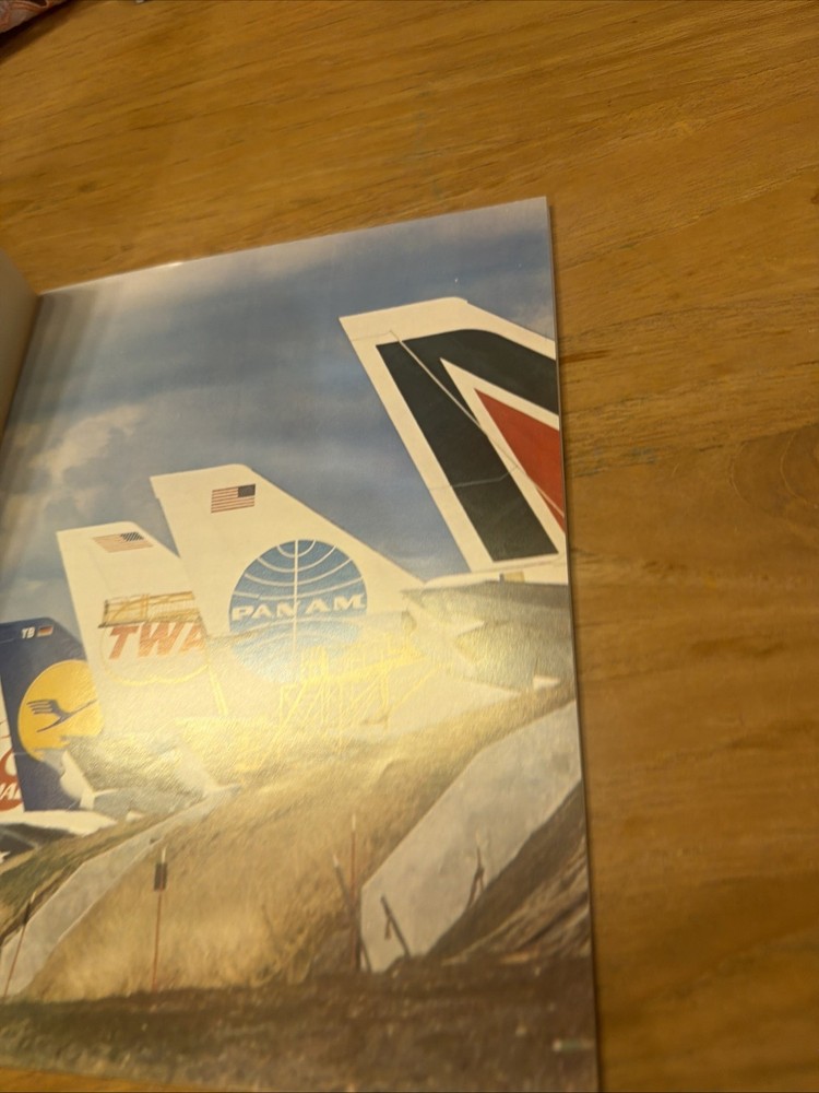 Boeing 747 summary 1972 Advertising Brochure