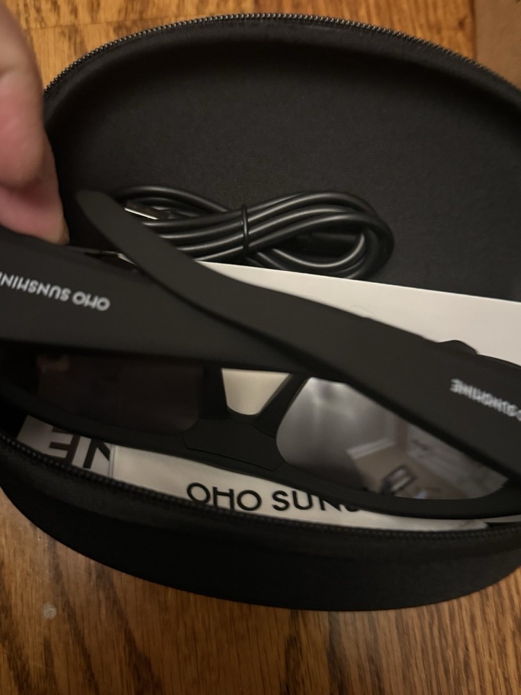 OHO SMART SUNGLASSES, Polarized with Bluetooth Speaker, Athletic/ Outdoors NEW!