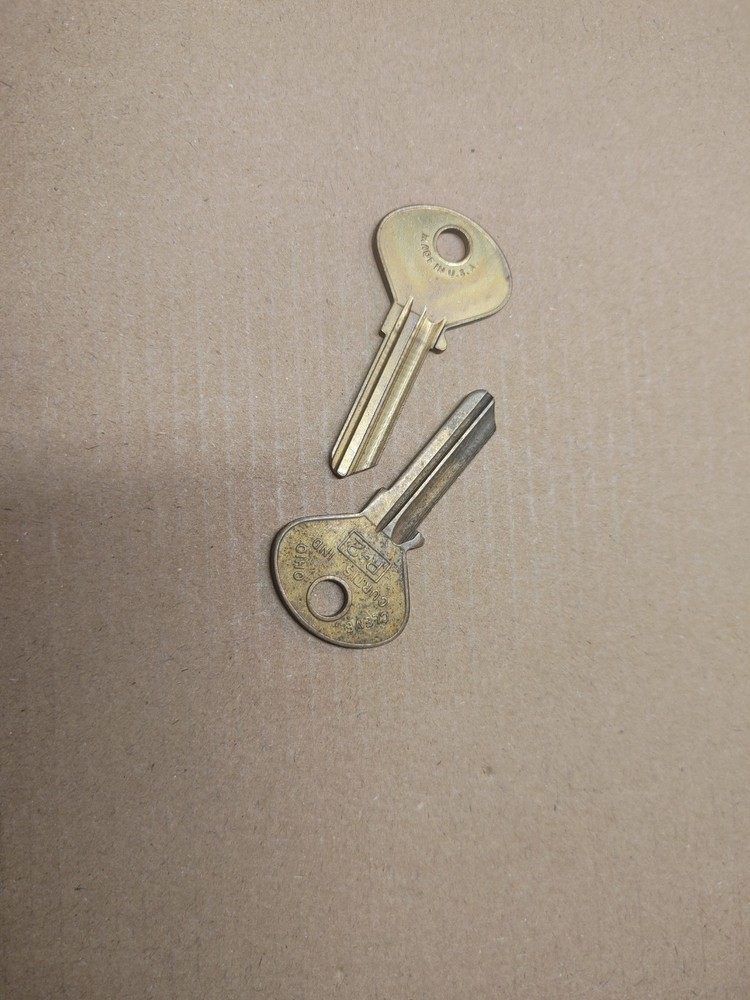Curtis R-2 R2 key blank New! Brass! One Or Multiple!