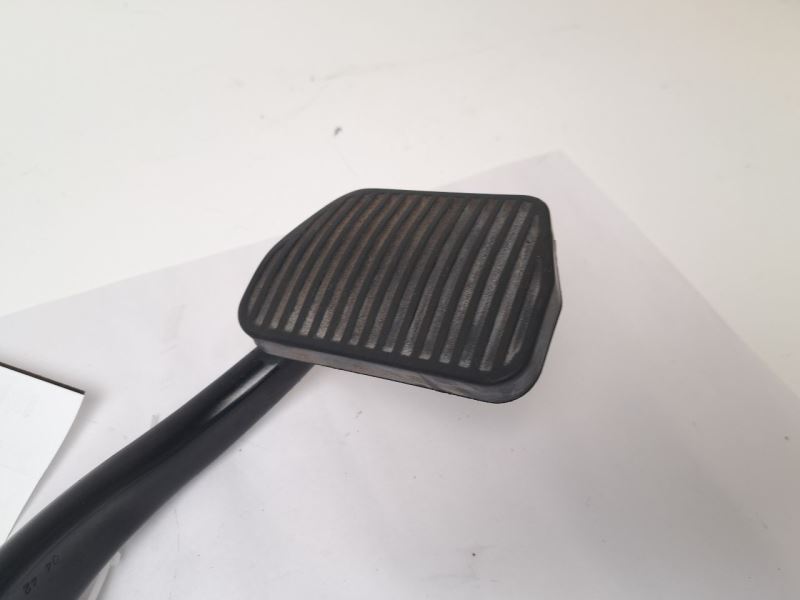 BRAKE PEDAL FOR VOLVO S60 2005