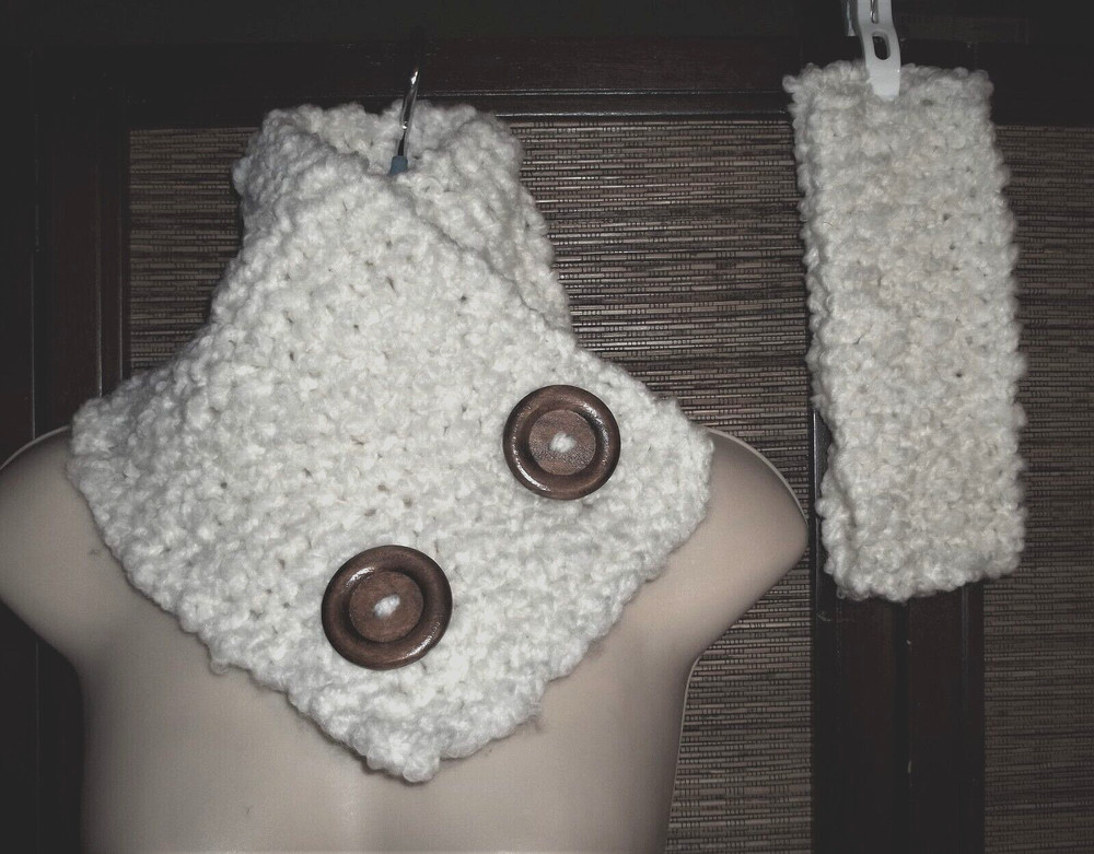 Handmade Thick Textured Button Scarf & Headband.