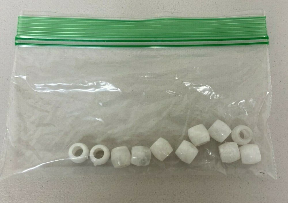 MACRAME CRAFTS 11 PLASTIC BEADS WHITE