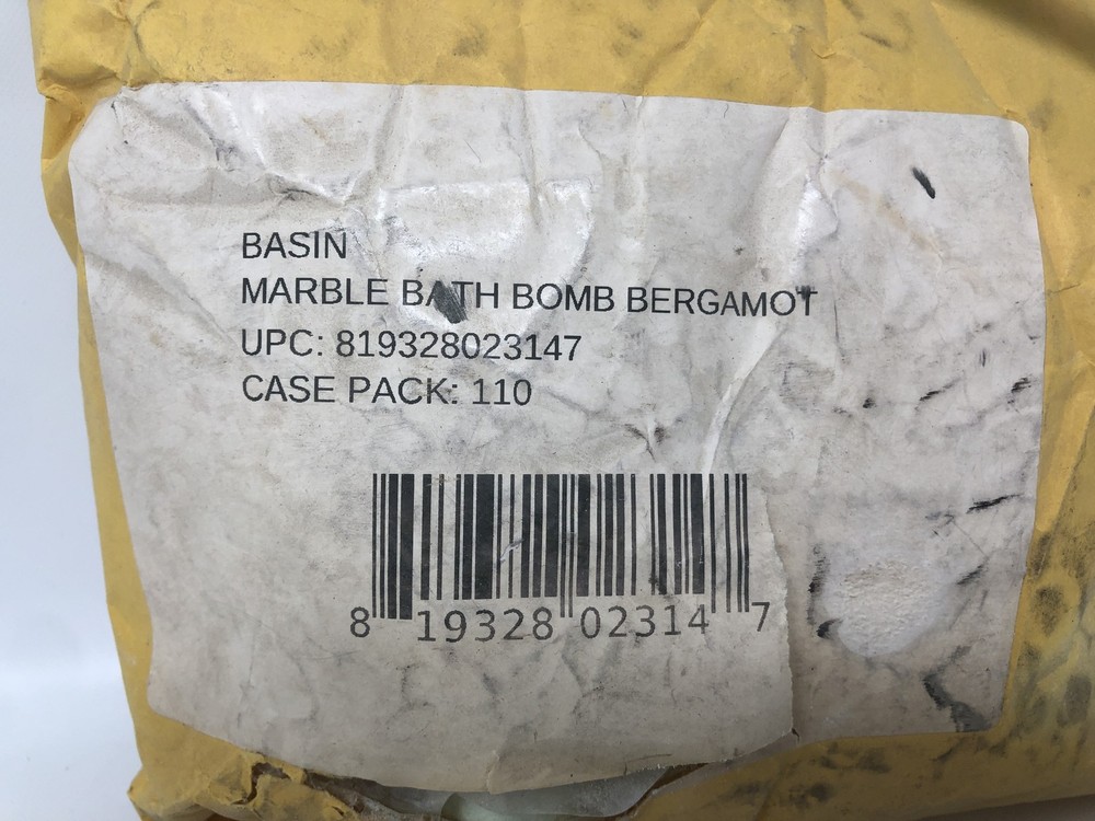 BASIN Marble Bath Bomb Bergamot Scent