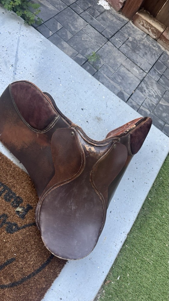 Vintage Saddle close-contact saddle Unknown Maker See Pics