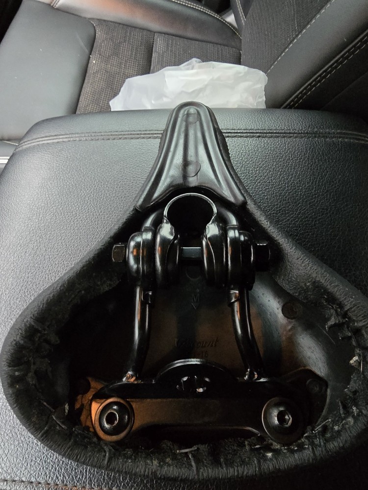 GT Launchpad Seat NOS GT-16