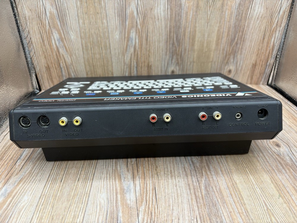 Videonics Video Titlemaker 2000 TM NTSC NO AC ADAPTER UNTESTED