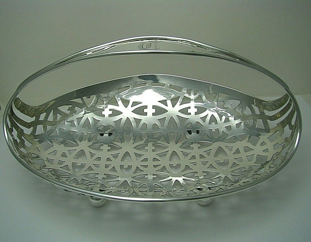 GORHAM STERLING SILVER BASKET CANDY DISH BOWL w/ HANDLE by Gorham c1909 Mono "C"