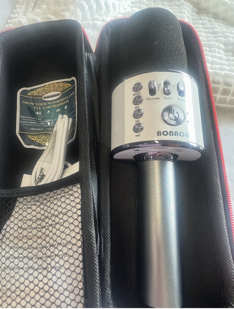 Bonaok wireless bluetooth karaoke microphone Space Grey with case