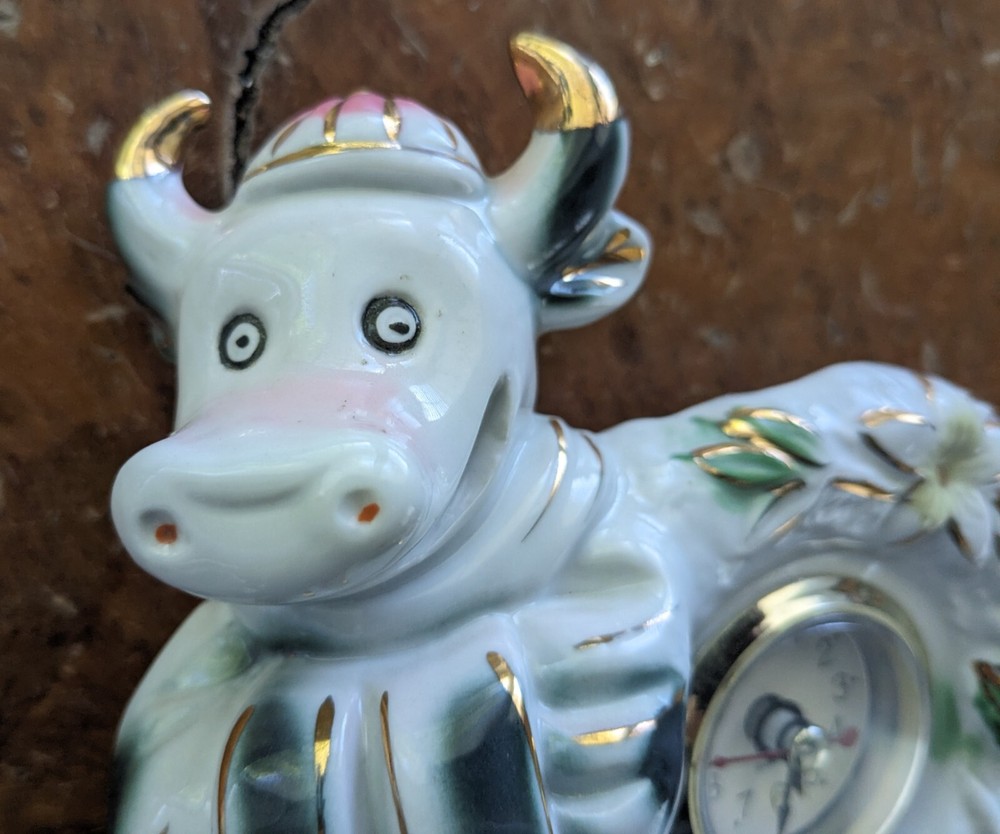 Vintage Hand painted Ceramic Asian Cow Clock