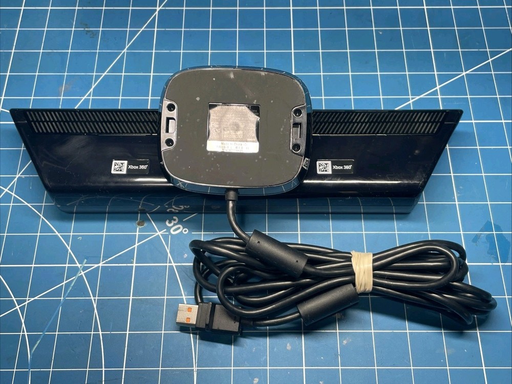 Xbox 360 Kinect Motion Sensor Bar + 2 Games Bundle - Tested and Working