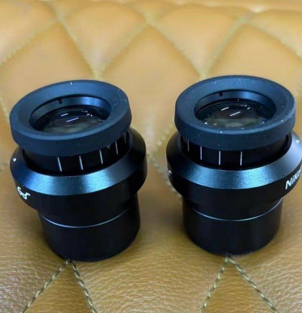 Nikon Microscope Accessories - Eyepiece a pair Adjustable refractive error